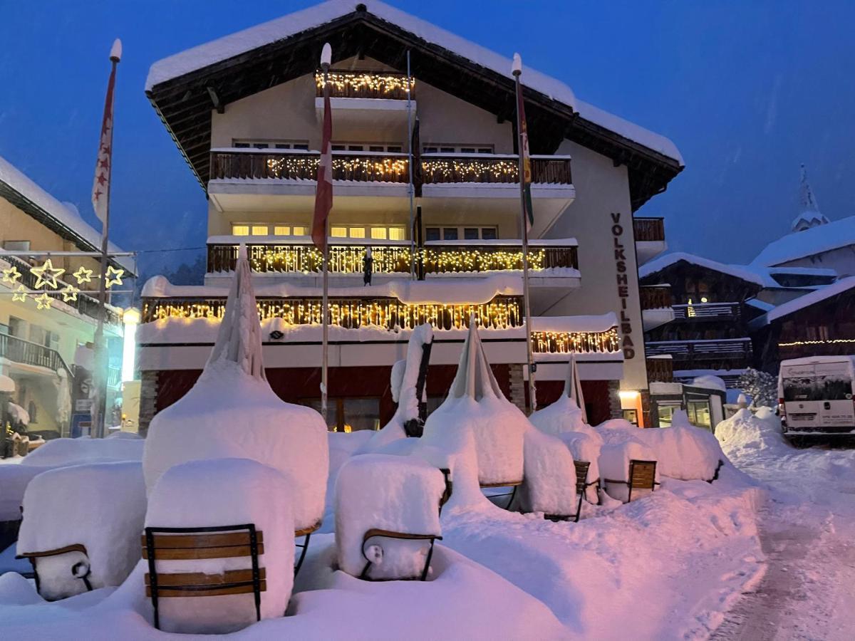 Therme 51° Hotel Physio & Spa Leukerbad Exterior foto